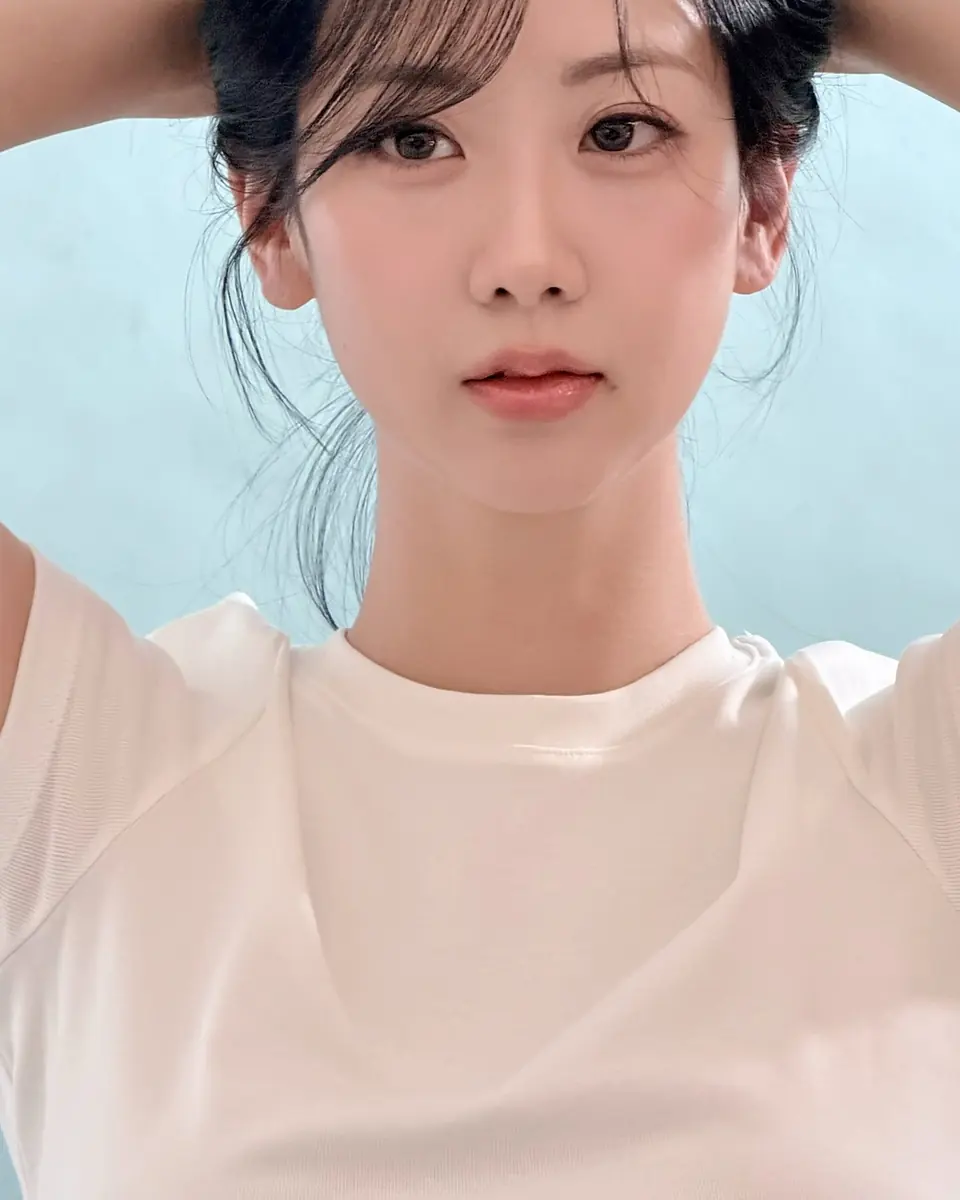 랩 끝나자마자 후렴 부르는 혜연