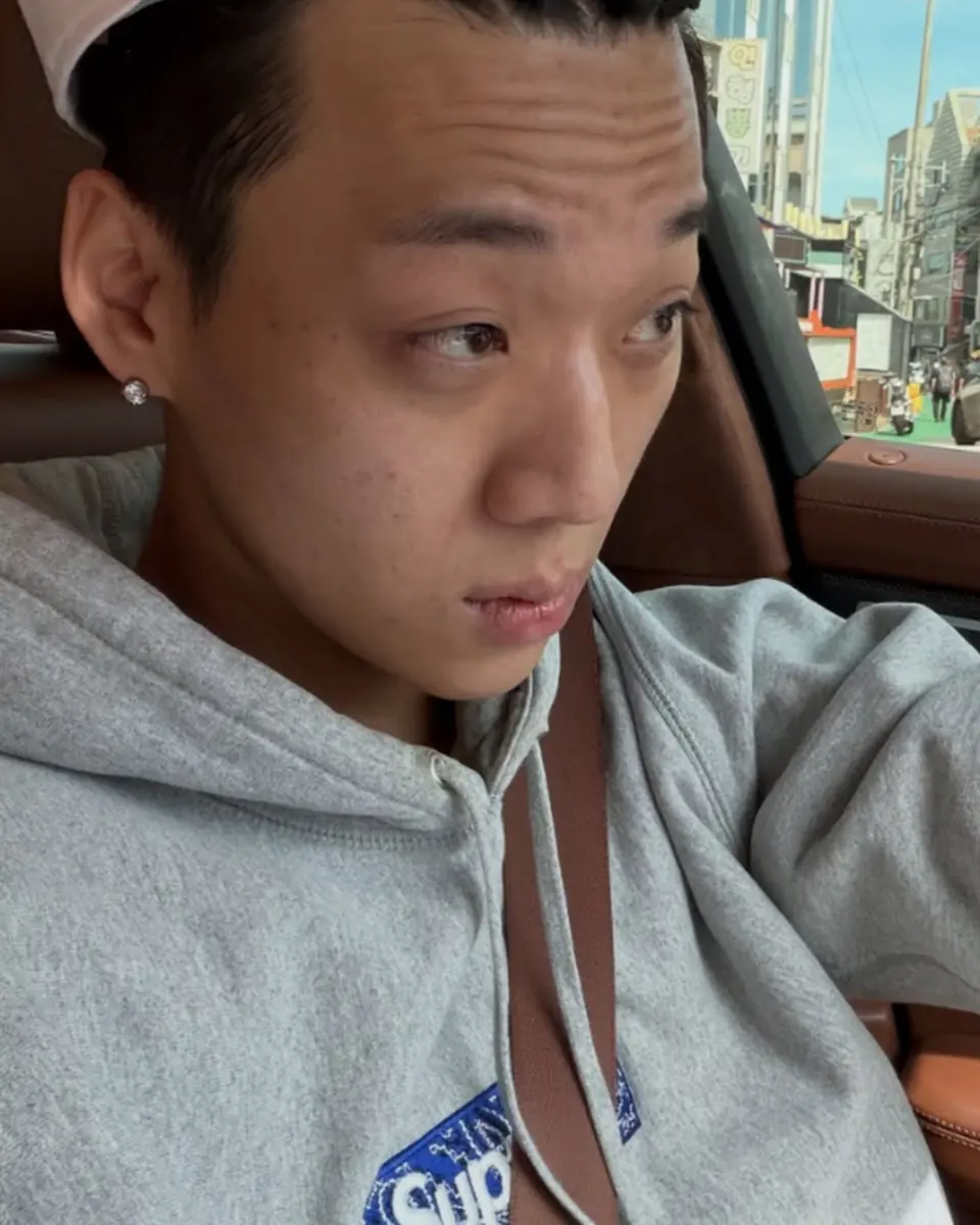 "객실 내 애정 행위는 일절 없었다"