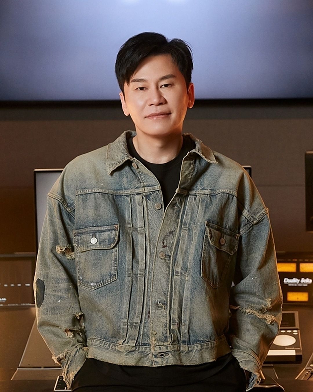 YG 보이, 걸그룹 나온다 — 양현석 새벽 기습 공지